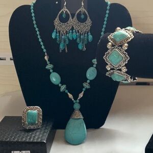 Turquoise Jewelry Set with Silver Accents